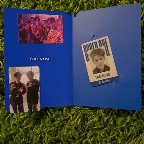 SuperM super one album Taemin & Taeyong version - Picture 3 of 3